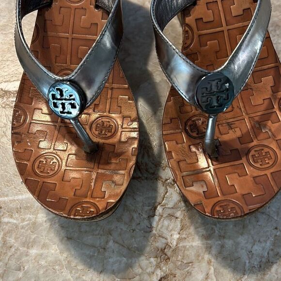 Tory Burch Pewter Cork Wedge Sandals - Picture 3 of 8